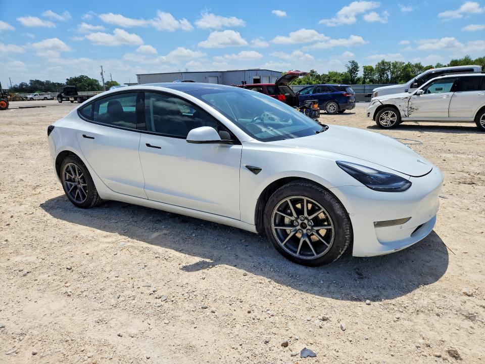 2022 Tesla Model 3 მანქანა იყიდება აუქციონზე, vin: 5YJ3E1EB3NF289639, აუქციონის ნომერი: 62573206
