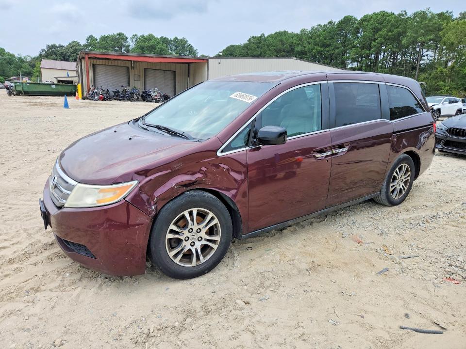 62660076 :رقم المزاد ، 5FNRL5H68BB041274 vin ، 2011 Honda Odyssey مزاد بيع