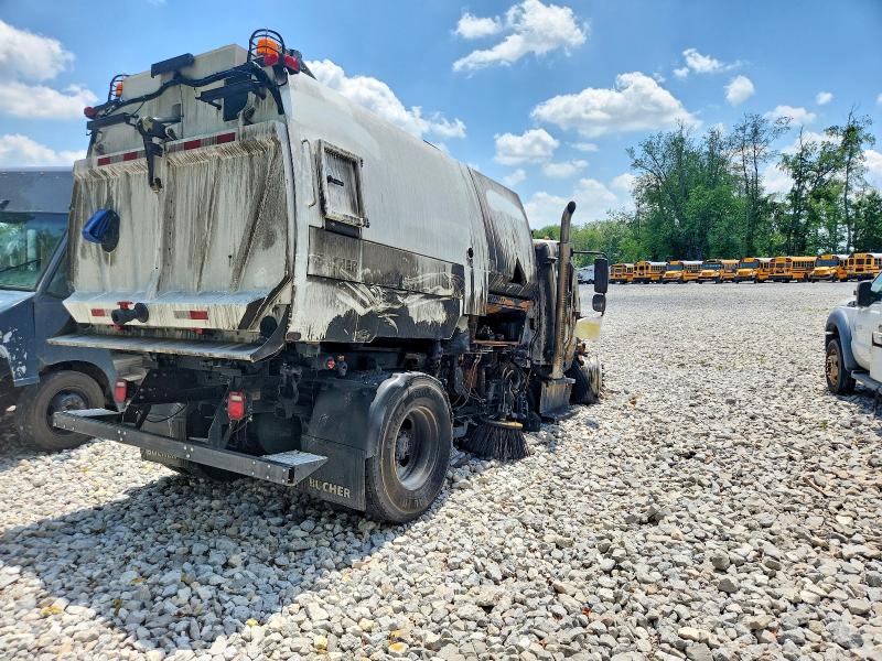 Продажа на аукционе авто 2025 Freightliner M2, vin: 1FVACXFC0SHVK4926, номер лота: 57315966