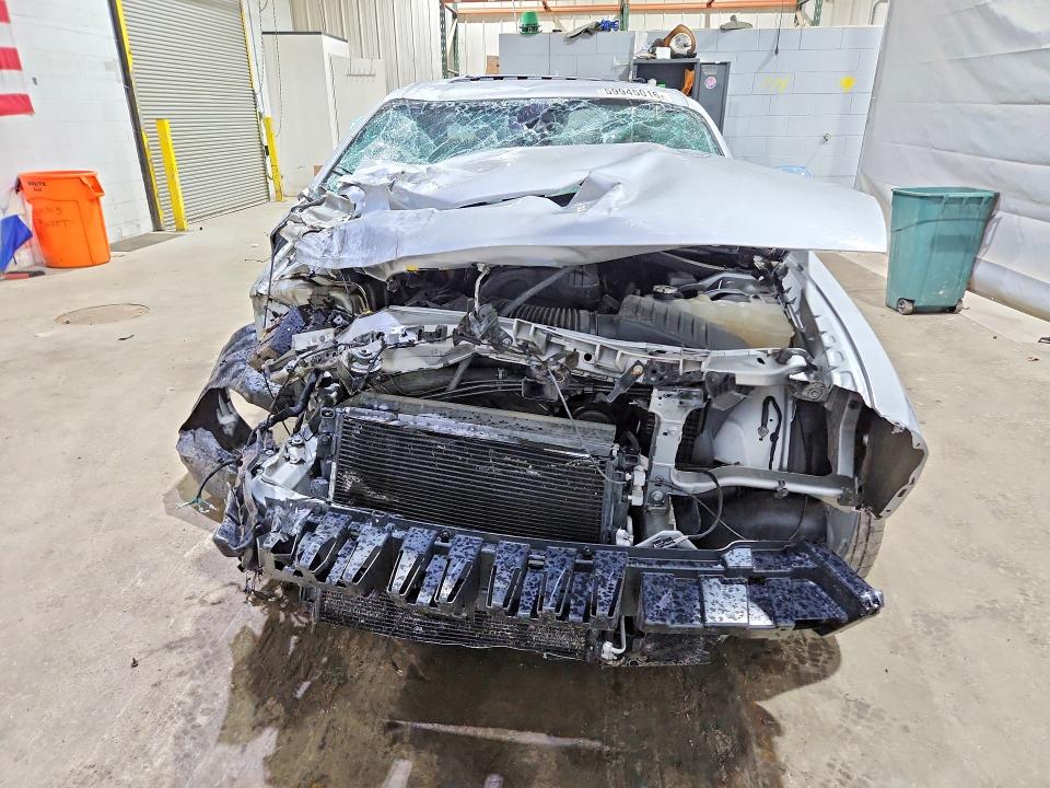 59945016 :رقم المزاد ، 2C3CDZKG1NH246868 vin ، 2022 Dodge Challenger مزاد بيع