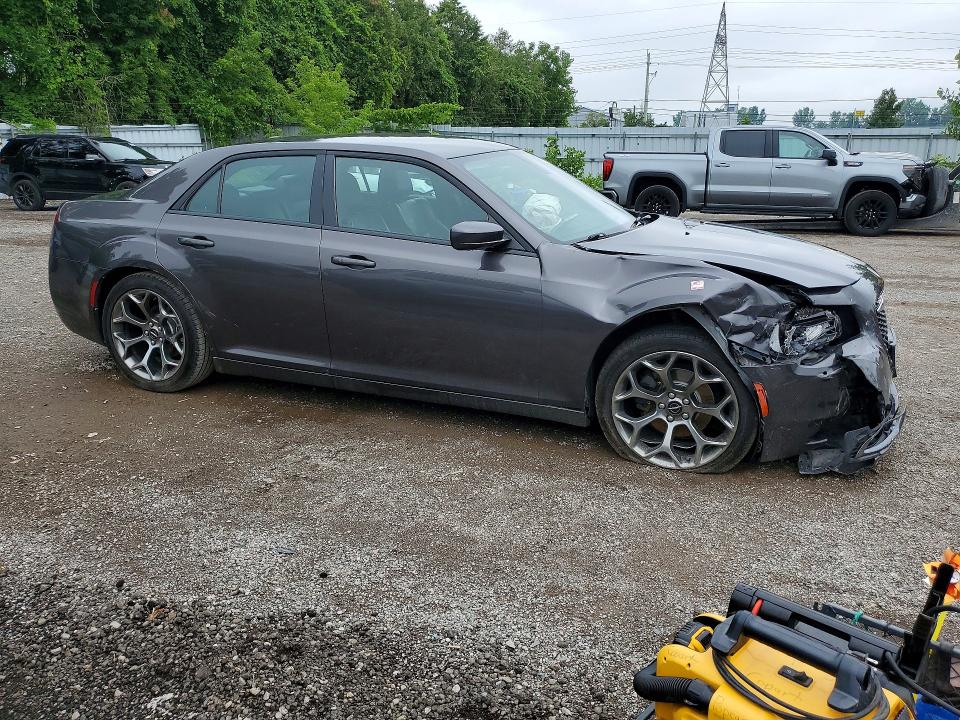 Продаж на аукціоні авто 2017 Chrysler 300, vin: 2C3CCABG0HH653282, номер лоту: 62227366
