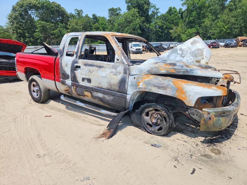 61159586 :رقم المزاد ، 1B7HC13Y51J553210 vin ، 2001 Dodge Ram 1500 مزاد بيع