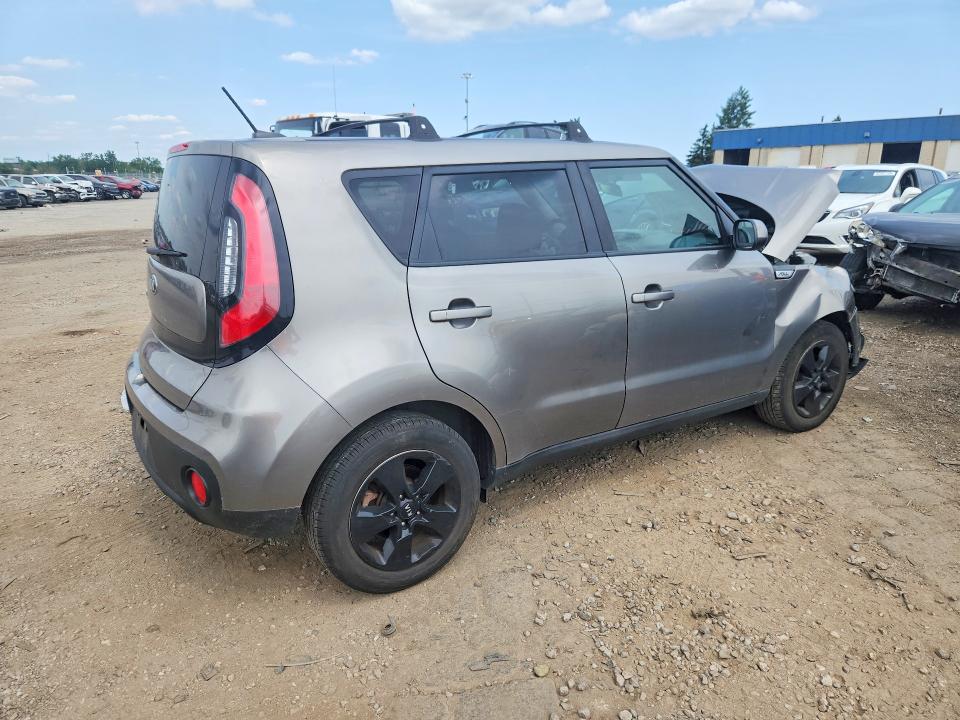 Продаж на аукціоні авто 2018 Kia Soul, vin: KNDJN2A2XJ7590511, номер лоту: 62317266