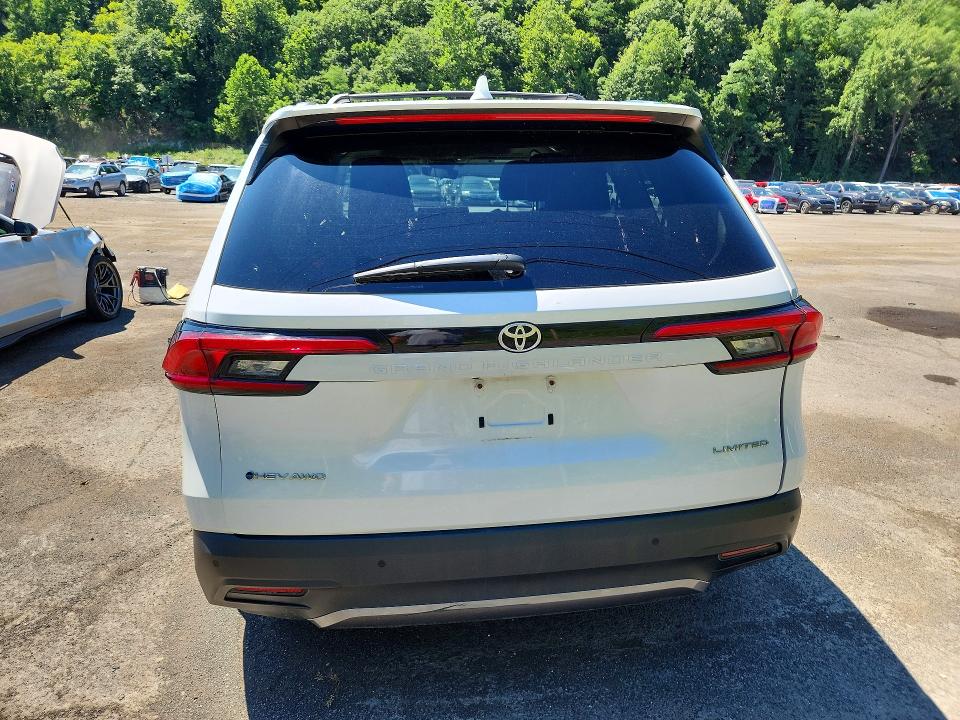 Продаж на аукціоні авто 2024 Toyota Grand Highlander Hybrid, vin: 5TDACAB51RS005454, номер лоту: 61848986