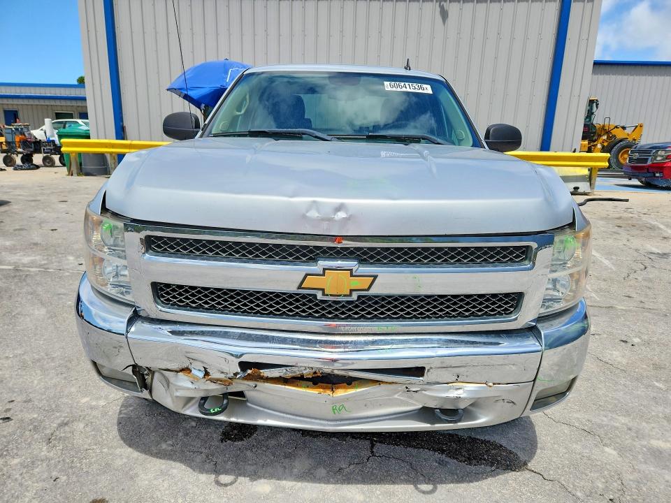 60641536 :رقم المزاد ، 1GCPKSE70CF132865 vin ، 2012 Chevrolet Silverado مزاد بيع