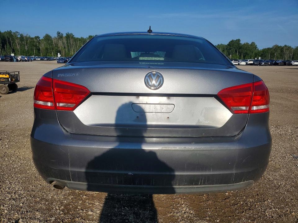 Продажа на аукционе авто 2013 Volkswagen Passat, vin: 1VWAH7A39DC091706, номер лота: 61590406