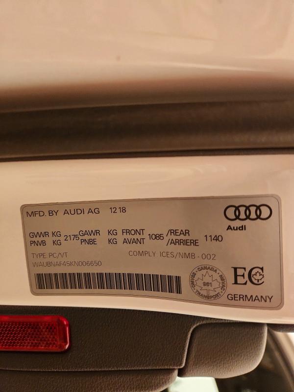 Aukcja sprzedaży 2019 Audi A4, vin: WAUBNAF45KN006650, numer aukcji: 57331676