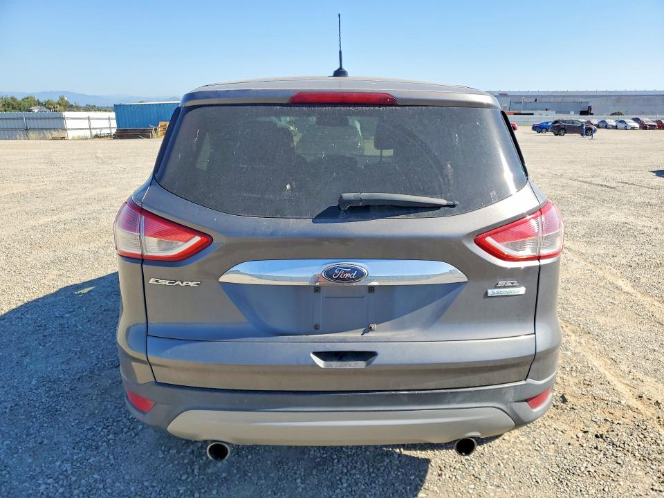 59664226 :رقم المزاد ، 1FMCU0HX7DUA81544 vin ، 2013 Ford Escape مزاد بيع