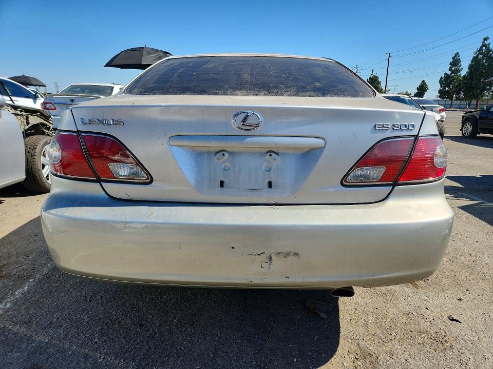 60833506 :رقم المزاد ، JTHBF30G920049723 vin ، 2002 Lexus Es مزاد بيع