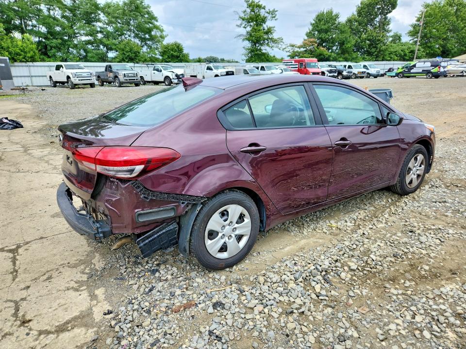 Aukcja sprzedaży 2018 Kia Forte, vin: 3KPFK4A70JE282611, numer aukcji: 61876336