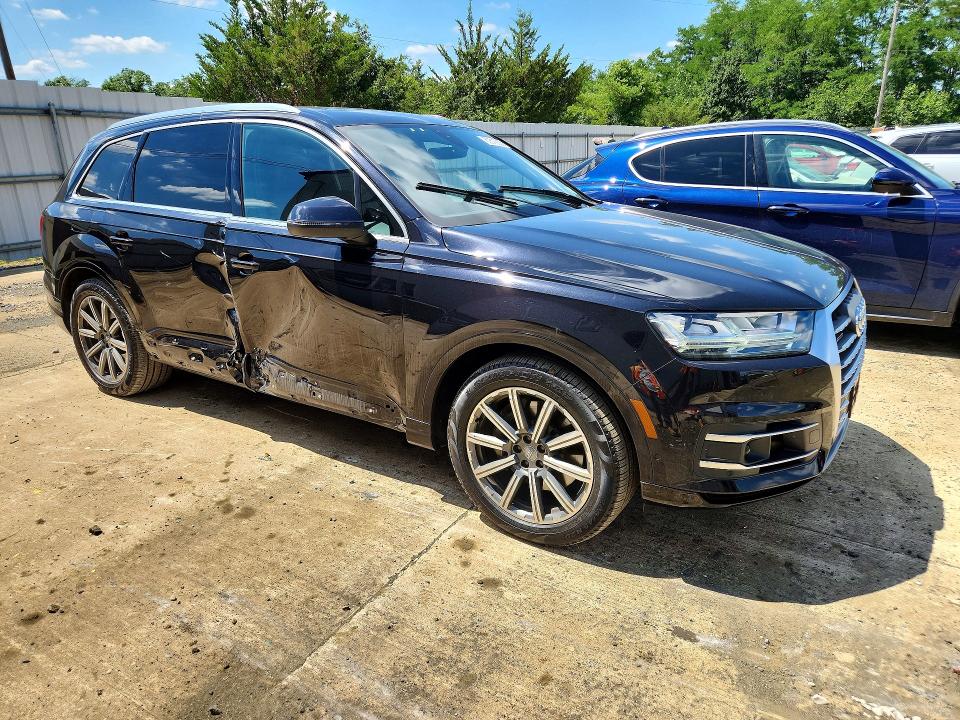 60319626 :رقم المزاد ، WA1LAAF72KD046682 vin ، 2019 Audi Q7 مزاد بيع