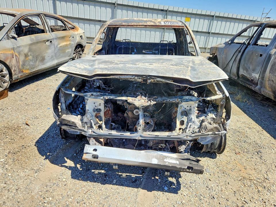 61772276 :رقم المزاد ، 5TEUX42N16Z231057 vin ، 2006 Toyota Tacoma مزاد بيع