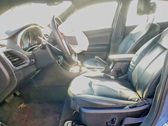 59291756 :رقم المزاد ، 1C3BC2FBXBN615850 vin ، 2011 Chrysler 200 مزاد بيع