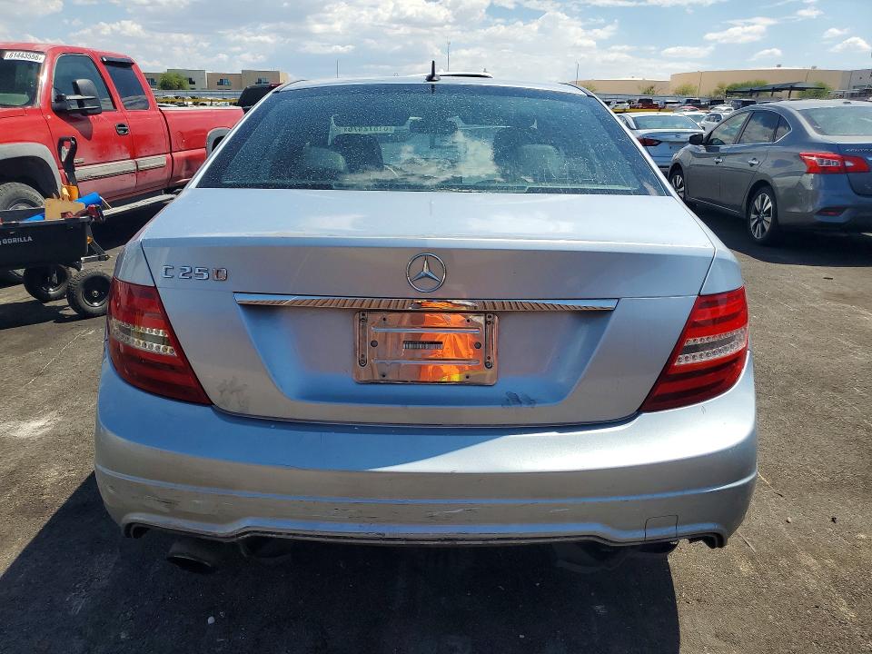 61872476 :رقم المزاد ، WDDGF4HB9EG214273 vin ، 2014 Mercedes-benz C مزاد بيع