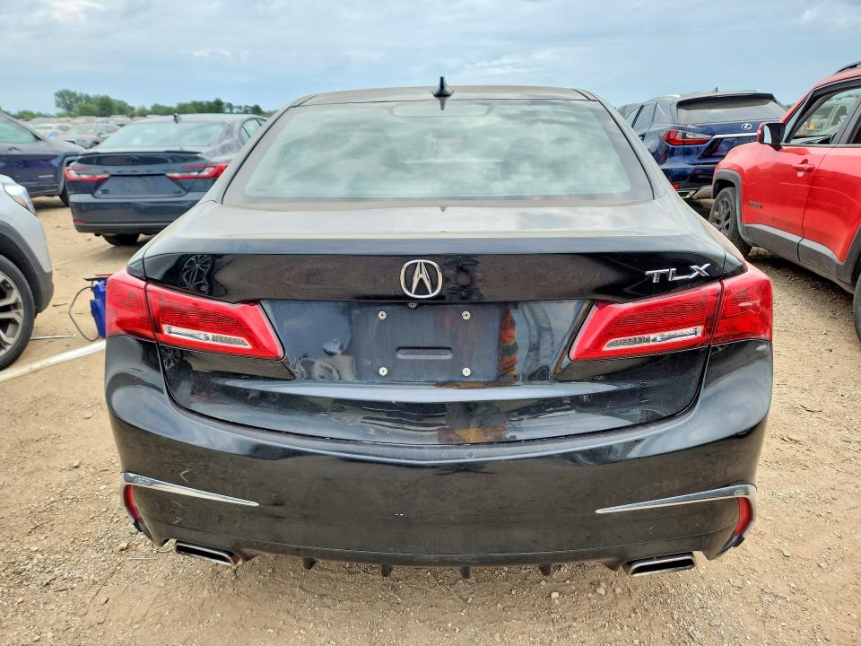 2018 Acura Tlx მანქანა იყიდება აუქციონზე, vin: 19UUB2F35JA006138, აუქციონის ნომერი: 60475816