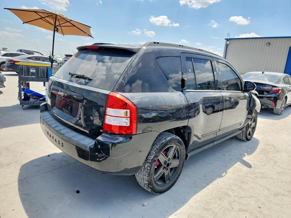 62507246 :رقم المزاد ، 1J4NT4FB6AD549493 vin ، 2010 Jeep Compass مزاد بيع