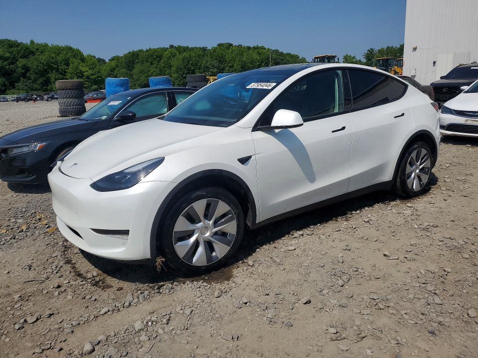 2024 Tesla Model Y მანქანა იყიდება აუქციონზე, vin: 7SAYGDEDXRF084220, აუქციონის ნომერი: 57954046