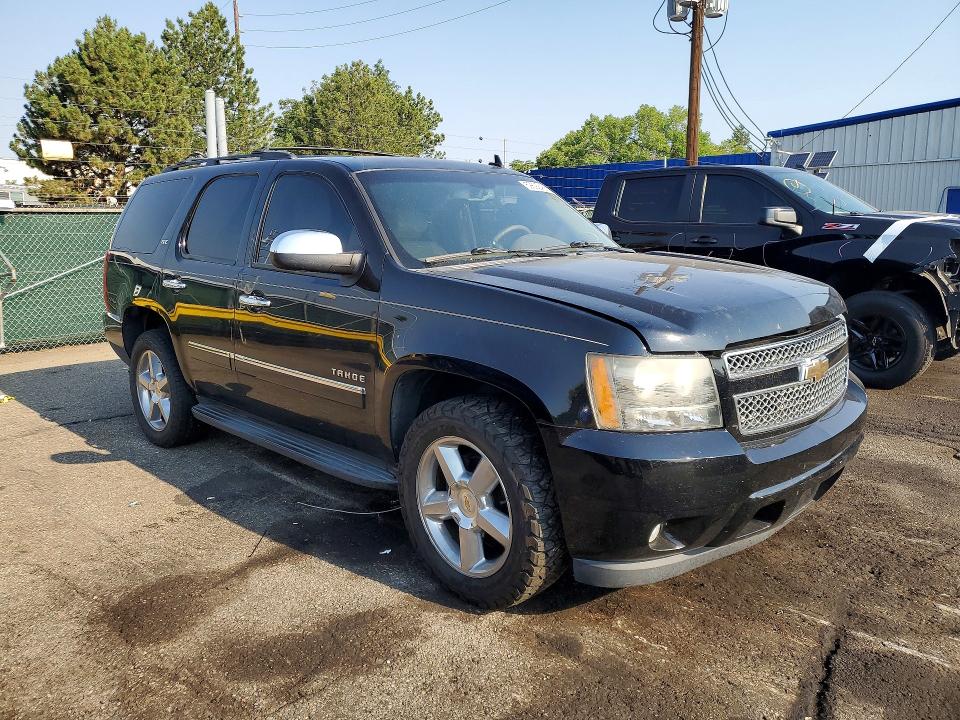 2010 Chevrolet Tahoe მანქანა იყიდება აუქციონზე, vin: 1GNUKCE07AR214106, აუქციონის ნომერი: 59692466