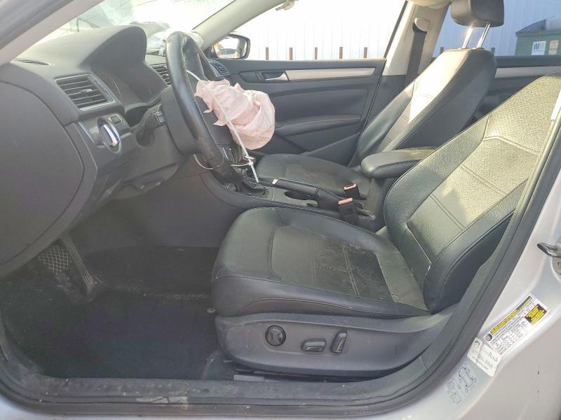 2014 Volkswagen Passat მანქანა იყიდება აუქციონზე, vin: 1VWAS7A34EC031173, აუქციონის ნომერი: 59888686