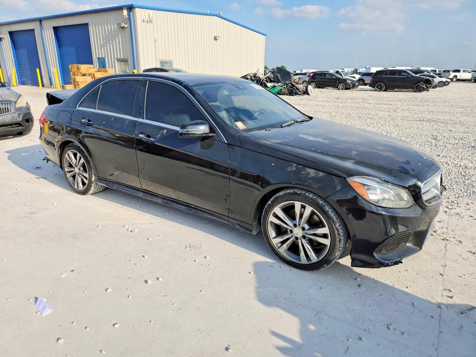62590586 :رقم المزاد ، WDDHF8JB5GB251360 vin ، 2016 Mercedes-benz E مزاد بيع