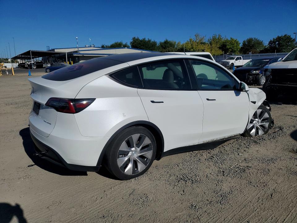 Продаж на аукціоні авто 2023 Tesla Model Y, vin: 7SAYGDEE8PF701250, номер лоту: 62892476