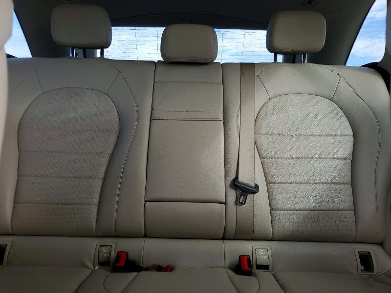 61202336 :رقم المزاد ، WDC0G5EB1KF601883 vin ، 2019 Mercedes-benz Glc مزاد بيع