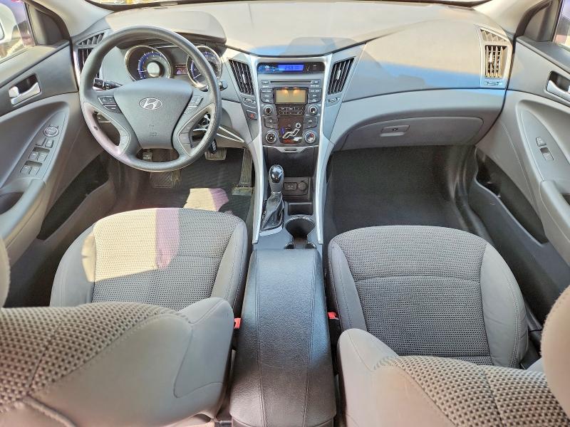62011056 :رقم المزاد ، 5NPEB4AC0CH322208 vin ، 2012 Hyundai Sonata مزاد بيع