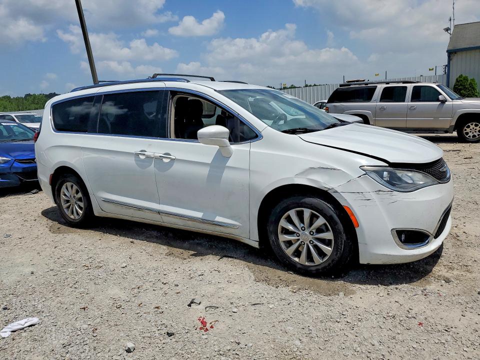 2019 Chrysler Pacifica მანქანა იყიდება აუქციონზე, vin: 2C4RC1BG6KR581446, აუქციონის ნომერი: 59150336