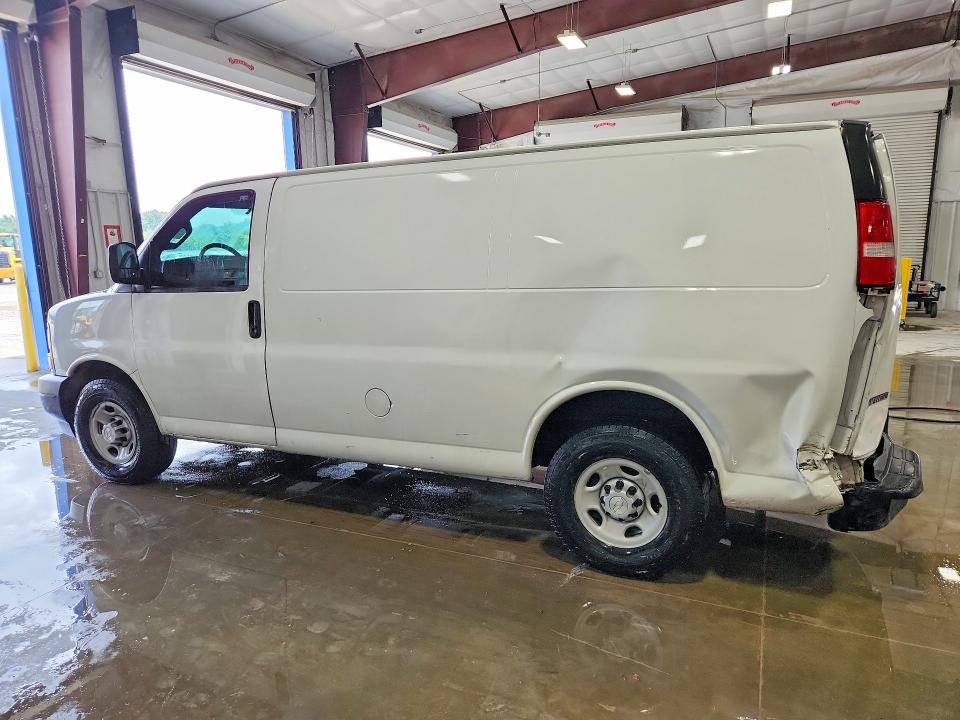 2017 Chevrolet Express G2500 მანქანა იყიდება აუქციონზე, vin: 1GCWGAFGXH1342450, აუქციონის ნომერი: 60458946