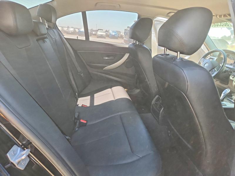 60530886 :رقم المزاد ، WBA8A9C54GK618557 vin ، 2016 Bmw 320 مزاد بيع