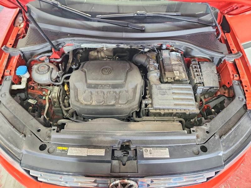 60822606 :رقم المزاد ، 3VV2B7AX0JM074574 vin ، 2018 Volkswagen Tiguan مزاد بيع