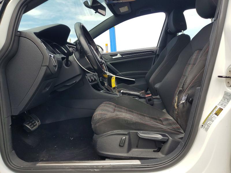61368046 :رقم المزاد ، 3VW4T7AU0GM040540 vin ، 2016 Volkswagen Gti مزاد بيع