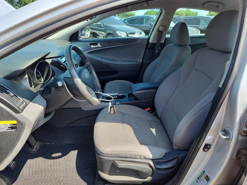 62011056 :رقم المزاد ، 5NPEB4AC0CH322208 vin ، 2012 Hyundai Sonata مزاد بيع