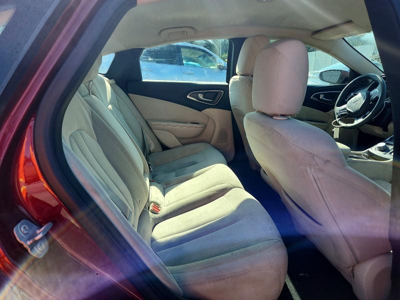 85984585 :رقم المزاد ، 1C3CCCAB9FN547810 vin ، 2015 Chrysler 200 مزاد بيع