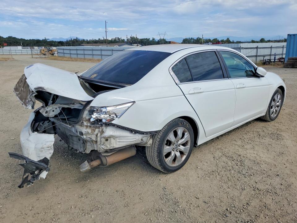 61931976 :رقم المزاد ، 1HGCP2F78AA019840 vin ، 2010 Honda Accord مزاد بيع