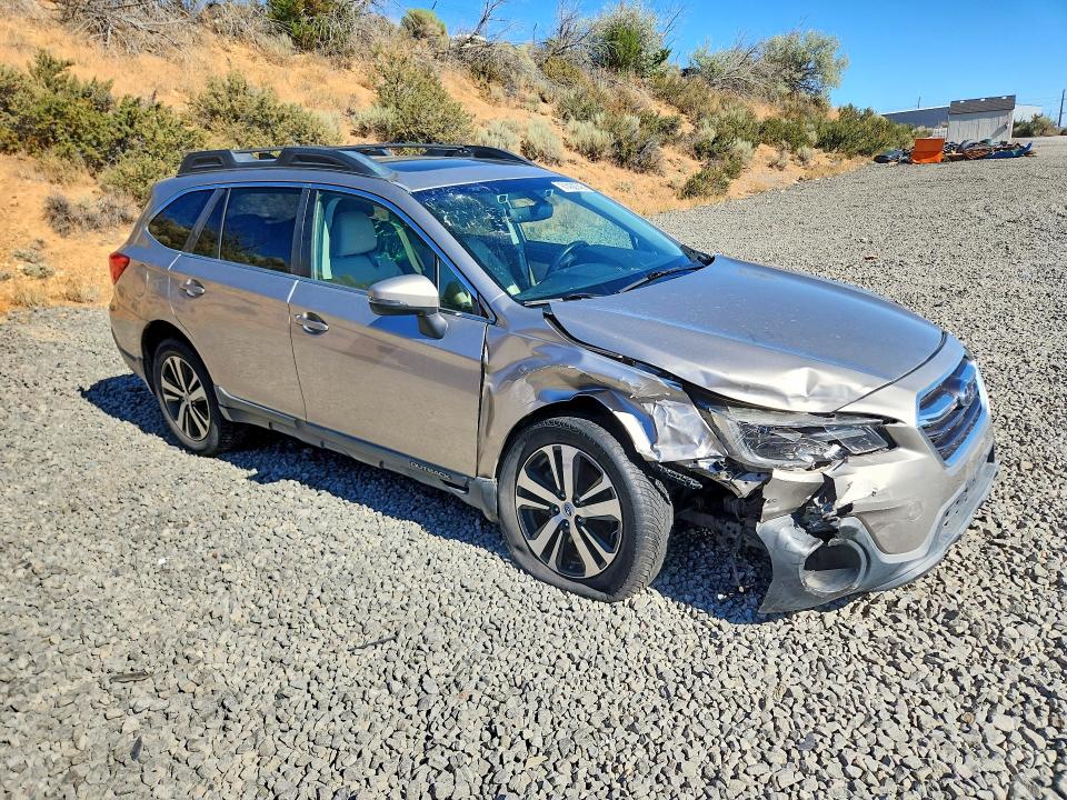 Продажа на аукционе авто 2018 Subaru Outback, vin: 4S4BSANC4J3383920, номер лота: 61432746