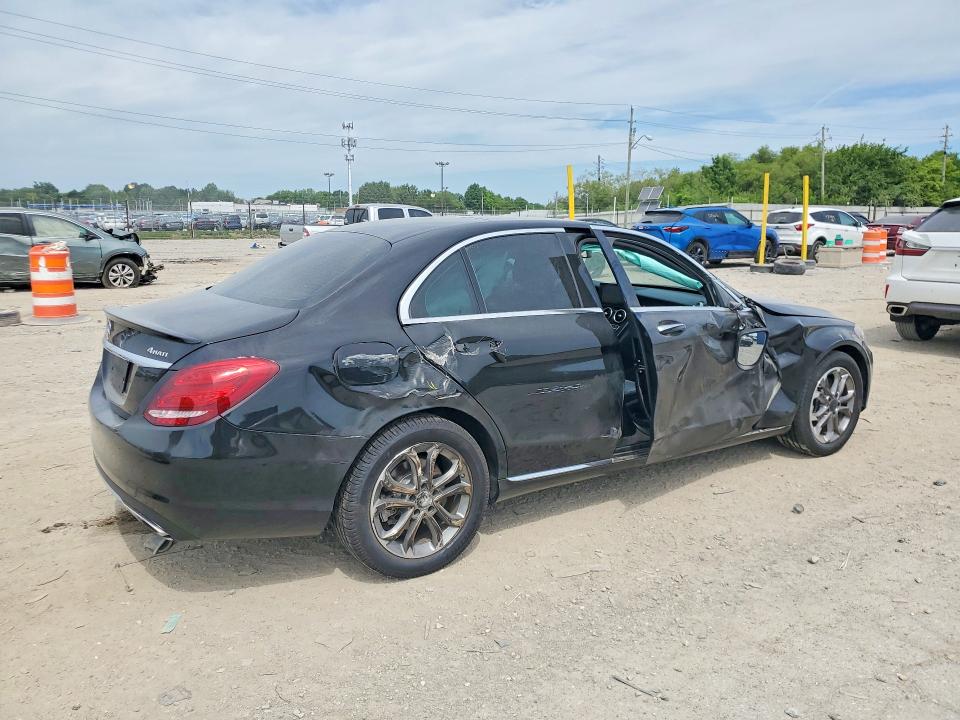60000536 :رقم المزاد ، 55SWF4KB3GU103292 vin ، 2016 Mercedes-benz C مزاد بيع