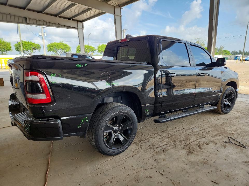 61523946 :رقم المزاد ، 1C6RREFT0PN625949 vin ، 2023 Ram 1500 مزاد بيع