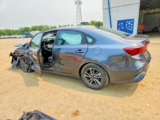 61239336 :رقم المزاد ، 3KPF24AD9PE504089 vin ، 2023 Kia Forte مزاد بيع
