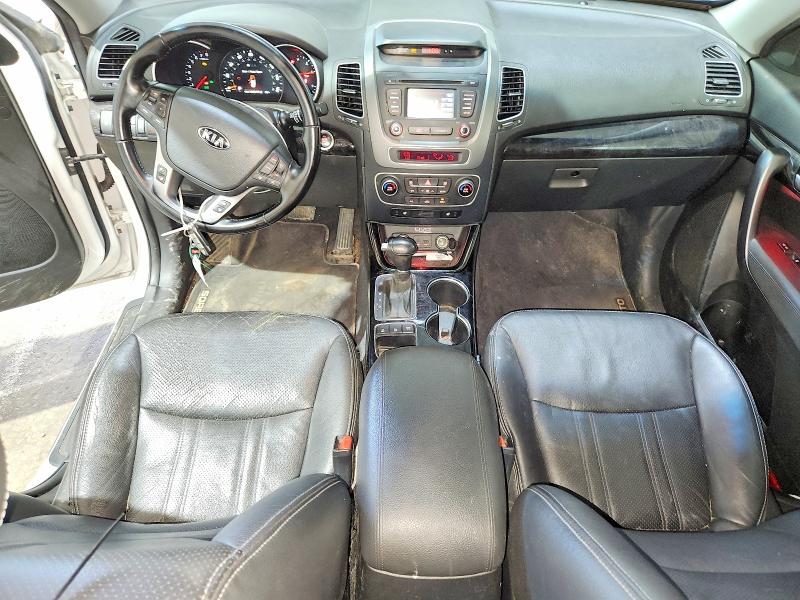 2015 Kia Sorento მანქანა იყიდება აუქციონზე, vin: 5XYKUDA7XFG562698, აუქციონის ნომერი: 61809816