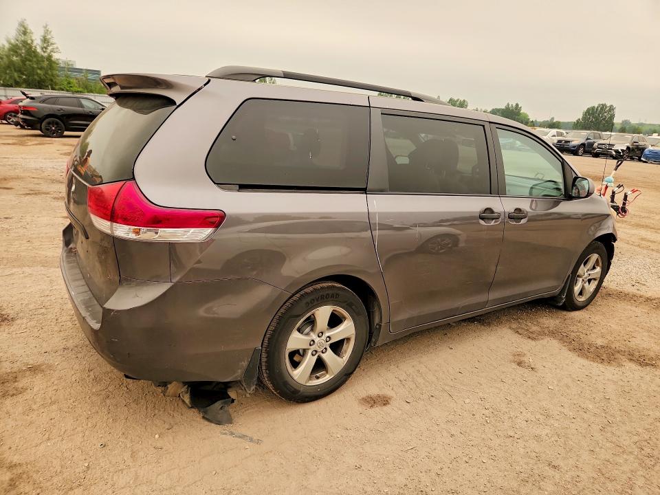 2012 Toyota Sienna მანქანა იყიდება აუქციონზე, vin: 5TDZK3DC6CS197328, აუქციონის ნომერი: 59657796