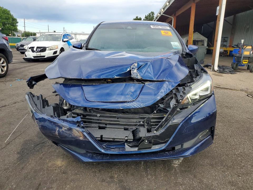 2022 Nissan Leaf მანქანა იყიდება აუქციონზე, vin: 1N4BZ1CVXNC556498, აუქციონის ნომერი: 60421626