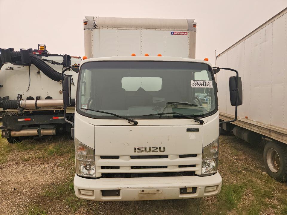 55269176 :رقم المزاد ، JALE5W169F7900651 vin ، 2015 Isuzu Nqr مزاد بيع