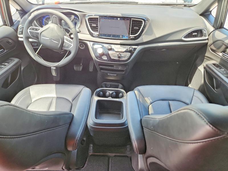 Auction sale of the 2026 Chrysler Pacifica, vin: 2C4RC1BG0TR191573, lot number: 61605736