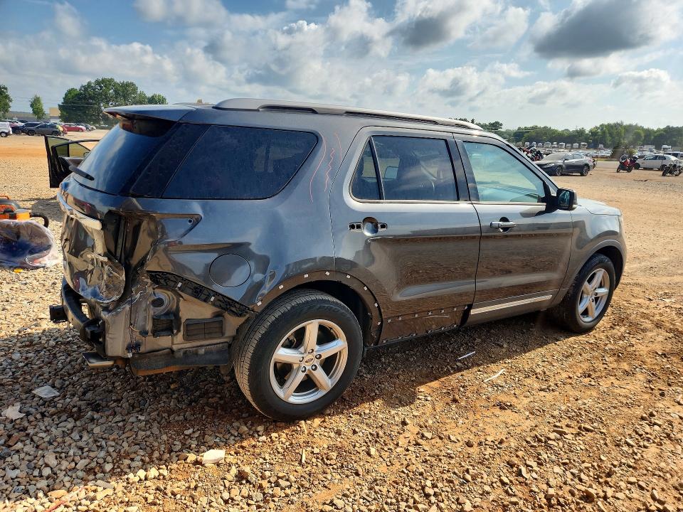 2019 Ford Explorer მანქანა იყიდება აუქციონზე, vin: 1FM5K7DHXKGA75562, აუქციონის ნომერი: 61707806