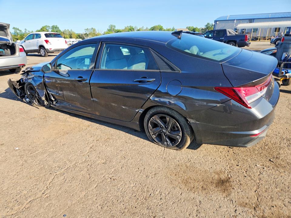 Продажа на аукционе авто 2022 Hyundai Elantra, vin: 5NPLM4AG4NH075881, номер лота: 61676226