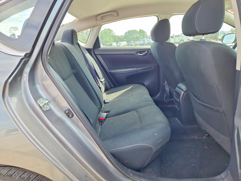 62060546 :رقم المزاد ، 3N1AB7AP5KY289293 vin ، 2019 Nissan Sentra مزاد بيع