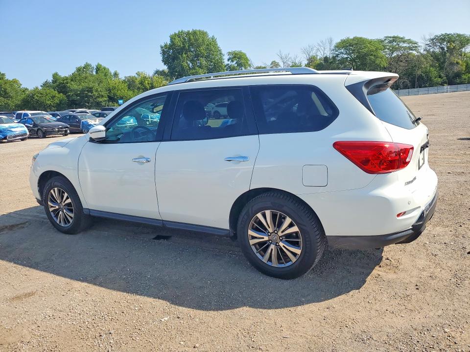 Продажа на аукционе авто 2018 Nissan Pathfinder, vin: 5N1DR2MM0JC611920, номер лота: 62261306