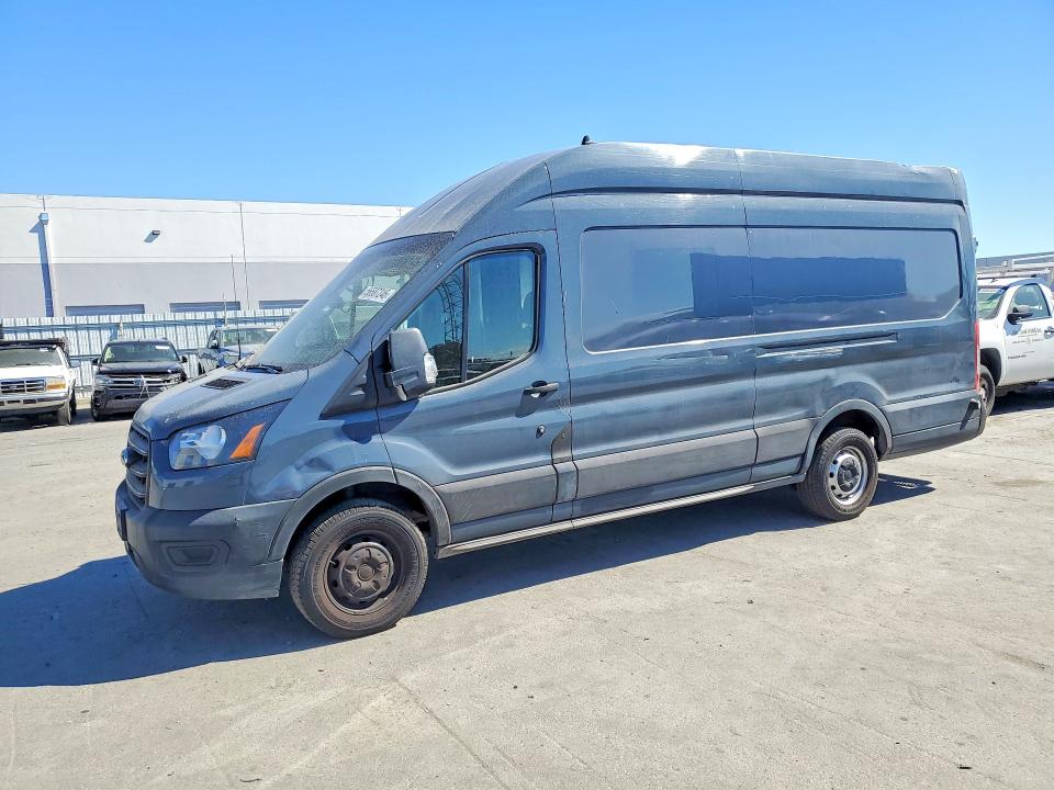 56587246 :رقم المزاد ، 1FTBR3X86LKB32572 vin ، 2020 Ford Transit مزاد بيع