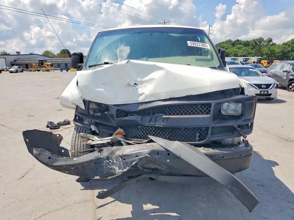 Продажа на аукционе авто 2016 Chevrolet Express G2500, vin: 1GCWGAFF2G1263327, номер лота: 59822386
